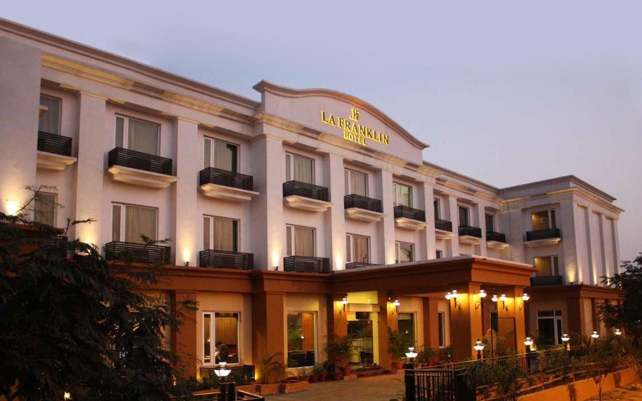 La Franklin Hotel Бхубанешвар Екстериор снимка