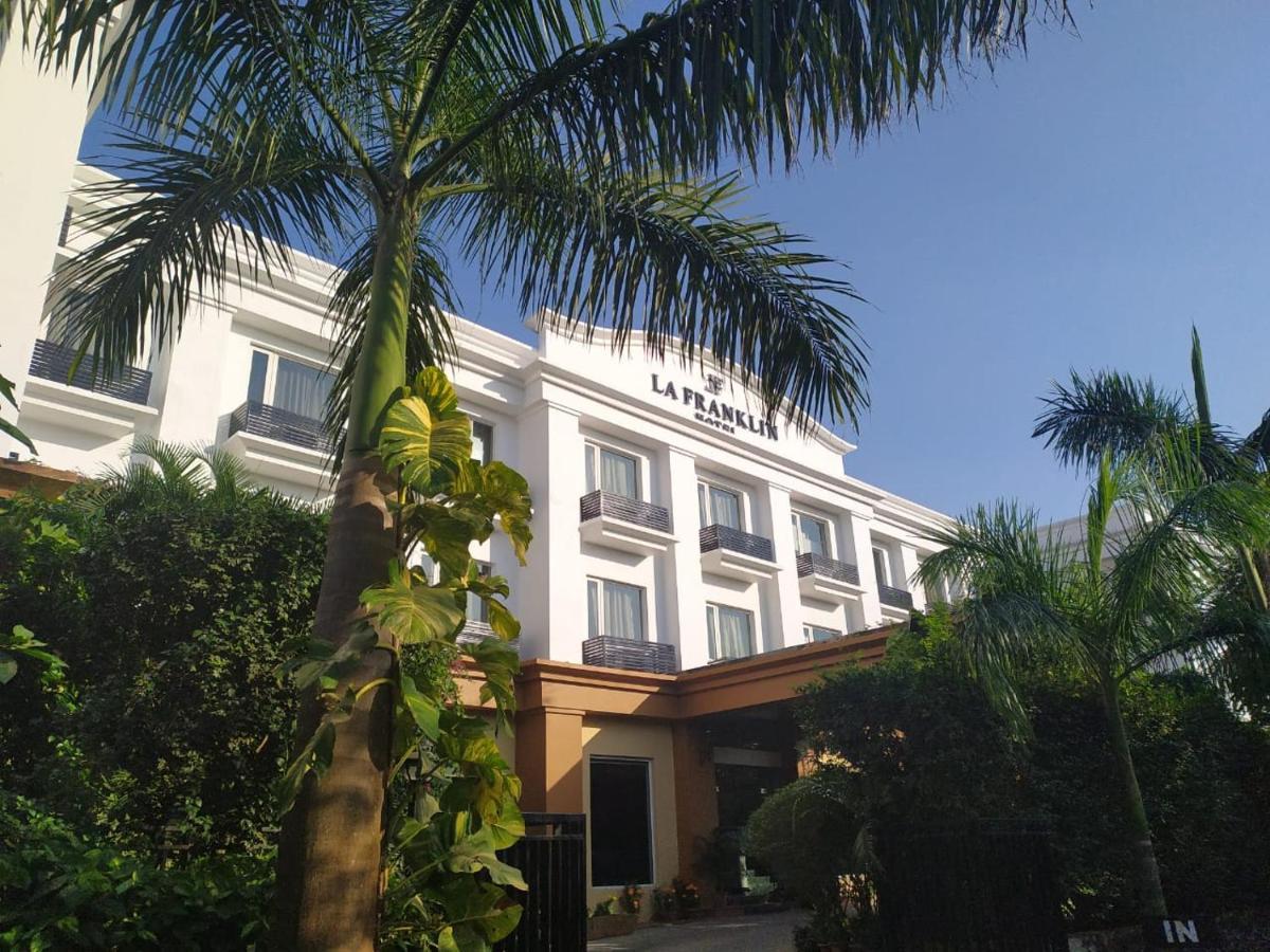 La Franklin Hotel Бхубанешвар Екстериор снимка